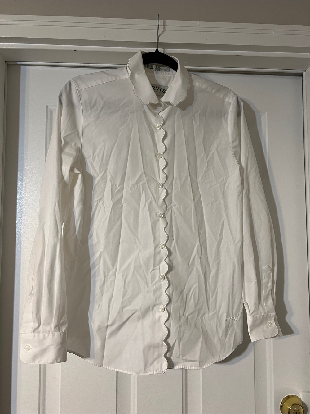 Orvis White Scallop Top